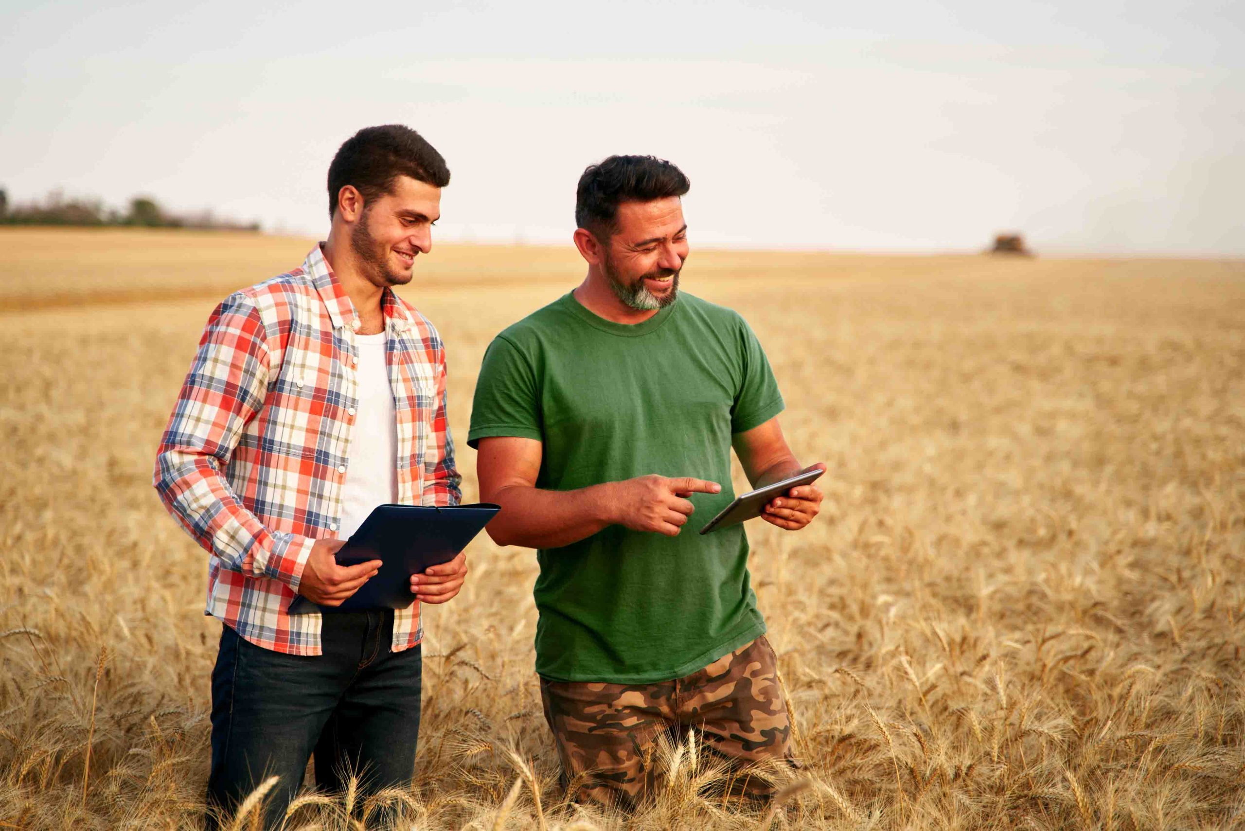 How to Choose the Best Field Management Software copy